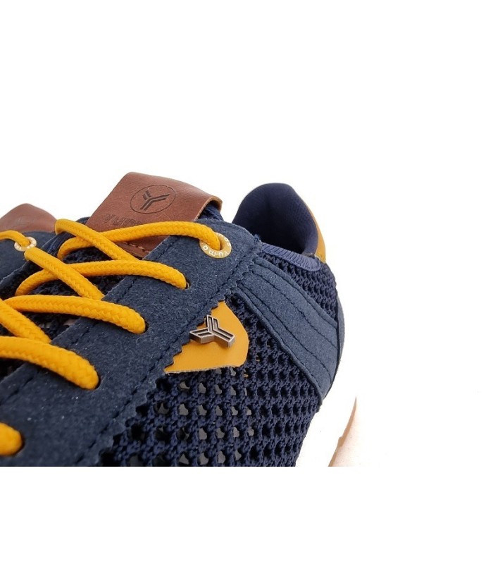 Sneakers deportivo de hombre modelo Finlandia de color azul fabricado por Yumas con plantilla de latex