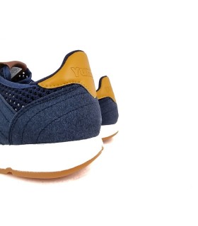 Sneakers deportivo de hombre modelo Finlandia de color azul fabricado por Yumas con plantilla de latex