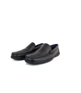 zapato mocasin de hombre modelo Libano en piel de color negro fabricado por Notton