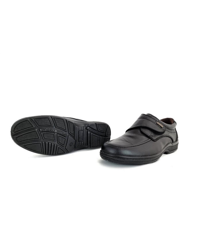 Zapatos para hombre muy ligero de piel negra con cierre de velcro modelo Tucson fabricado por Luisetti