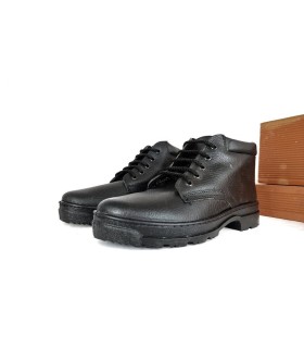 Botas de piel negra con cordones para hombre fabricada por Mafer