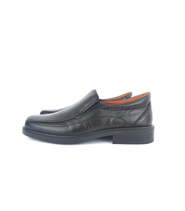 Zapatos profesional sin cordones Luisetti visto desde atras.