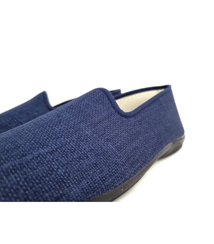 Zapatilla de casa de verano para hombre en tejido vaquero azul fabricada por Isasa Arendanos