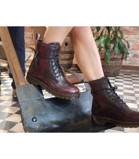 Botas militar estilo Dr. Martens de mujer de piel
