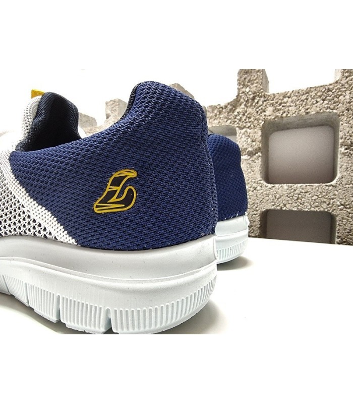 Zapato Luisetti blanco desde atrás con suela ligera