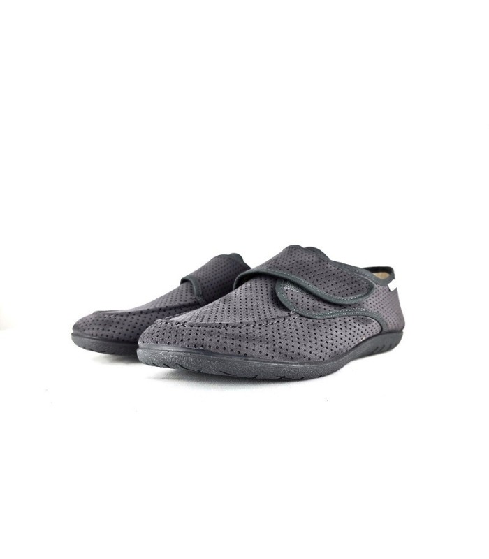 zapatillas casa suave gris velcro Cabrera Biomedic, vista de medio perfil