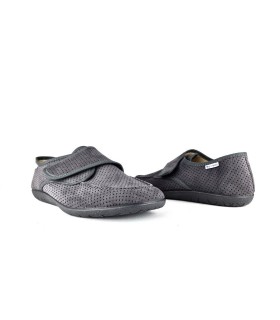 Zapatilla alpargata suave gris velcro de Cabrera Biomedic, vista de dos perfile