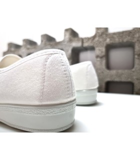 Zapatilla aerobic lona cuña cordones de Chapines balnca