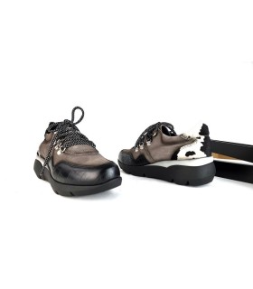 Zapatos mujer Dora de cordones potro de Nival, vista dos laterales