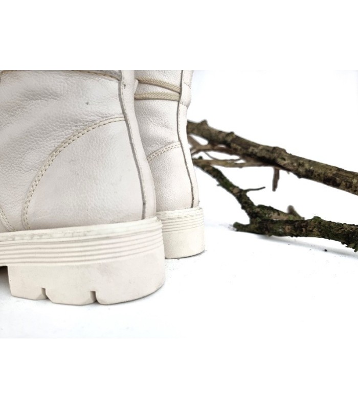 Bota tipo militar beige de Marco Tozzi