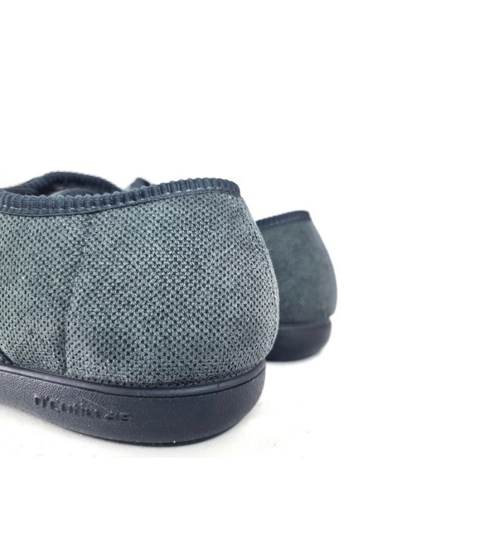 Vista trasera de Zapatilla azul casa hombre horma ancha velcto del Doctor Cutillas
