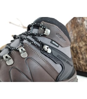 Botas senderismo piel engrasada marrón de Grisport de hombre con membrana Gritex