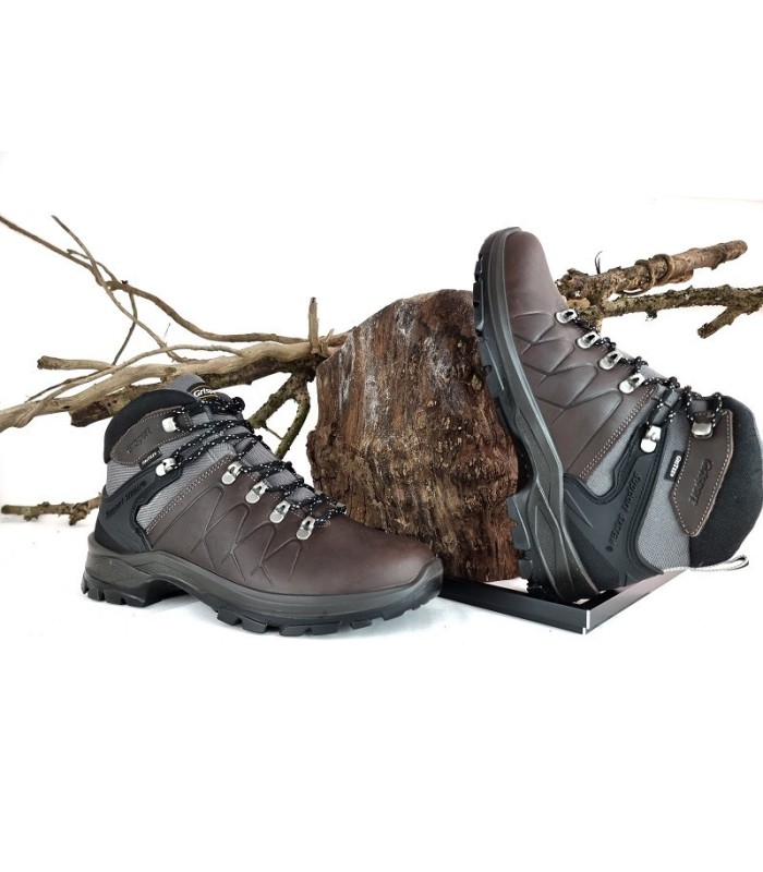 Botas senderismo piel engrasada marrón de Grisport de hombre con membrana Gritex