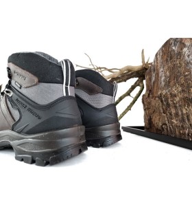 Bota senderismo piel engrasada marrón de Grisport de hombre con membrana Gritex