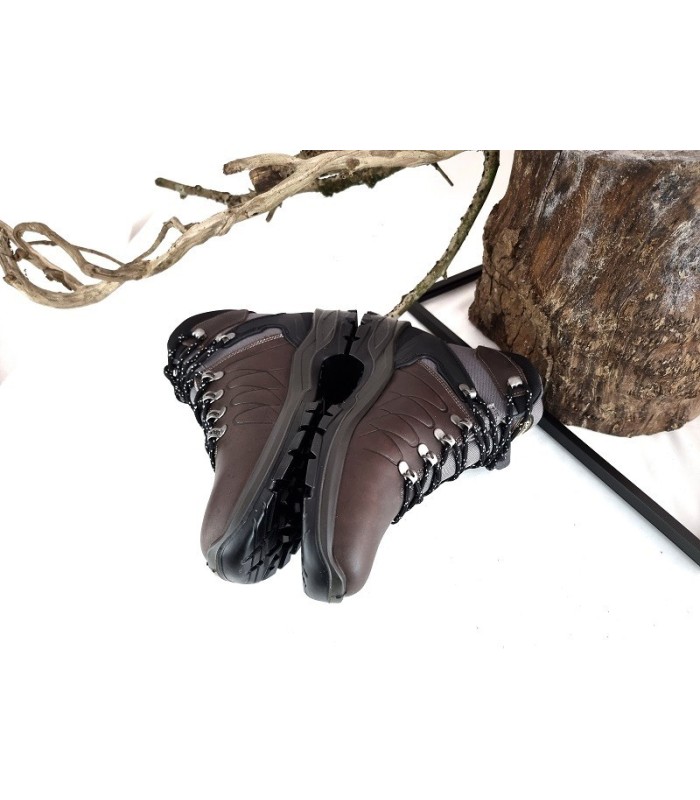 Botas senderismo piel engrasada marrón de Grisport de hombre con membrana Gritex