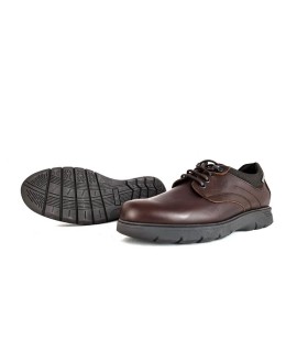Zapatos piel marrón con cordones de Himalaya, vista de la suela