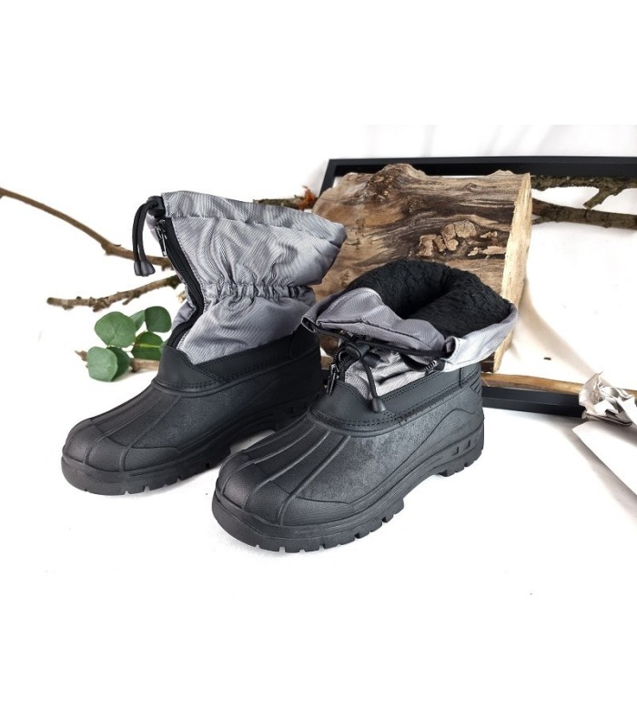 Detalle del forro de piel acrílica cálida en la botas Picton gris