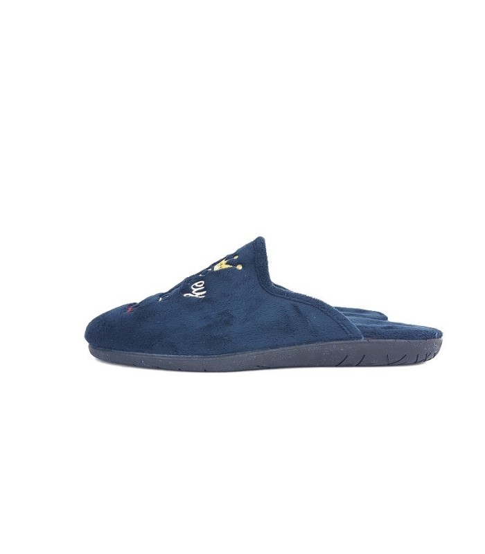 zapatilla de casa descalza en azul o gris  de hombre con mensaje el rey de la casa fabricado en España por vulcanizados Cabrera