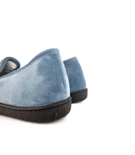 Zapatilla casa cerrada azul tejido suave de Plumaflex