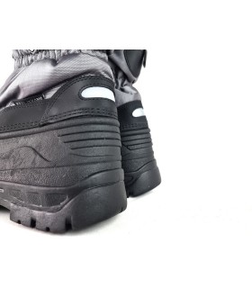 Vista trasera de Bota apresquí impermeable mujer