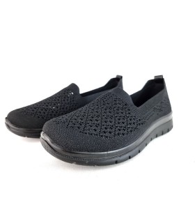 Mocasín deportivo mujer verano Vicmart en color negro con diseño ligero y transpirable, vista medio perfil