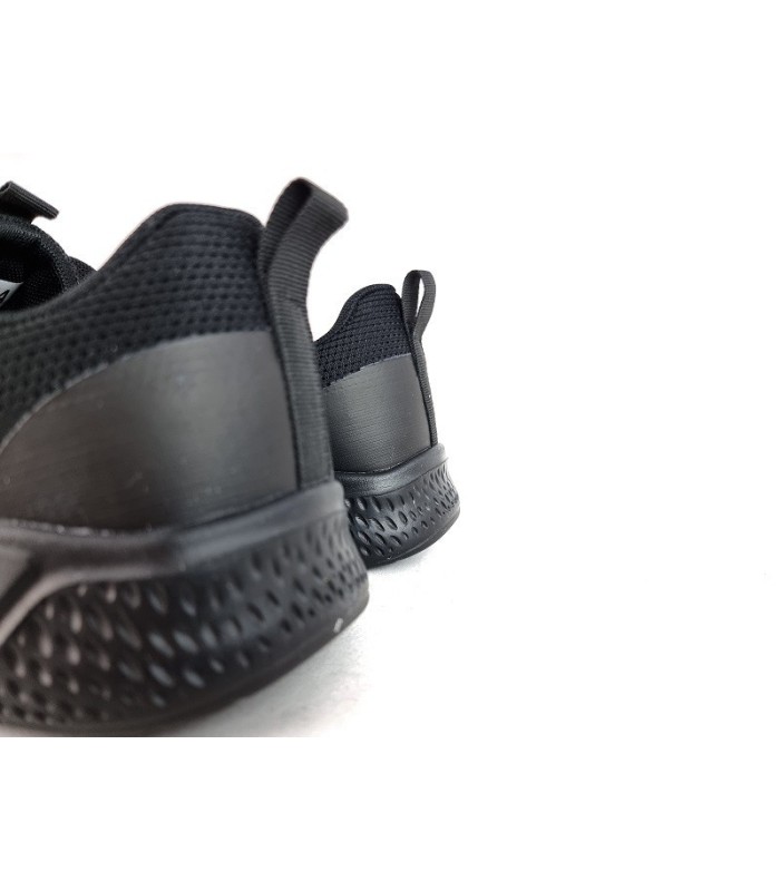 Zapatilla deportiva de malla negra mujer de Vicmart, vista del refuerzo trasero