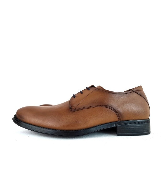 Zapatos de vestir hombre para ceremonia piel marron con cordones de Baerchi.