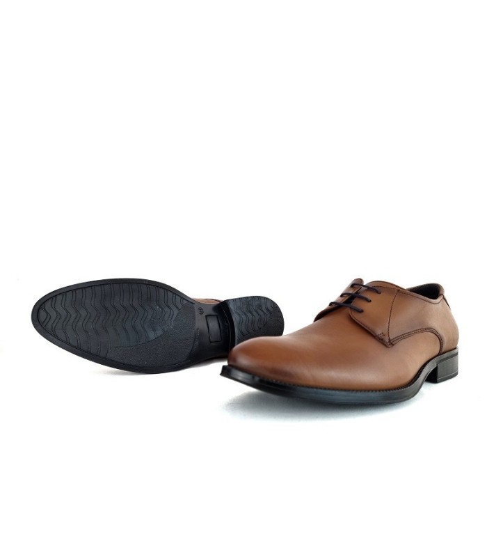 Zapato de vestir hombre para ceremonia piel marron con cordones de Baerchi.