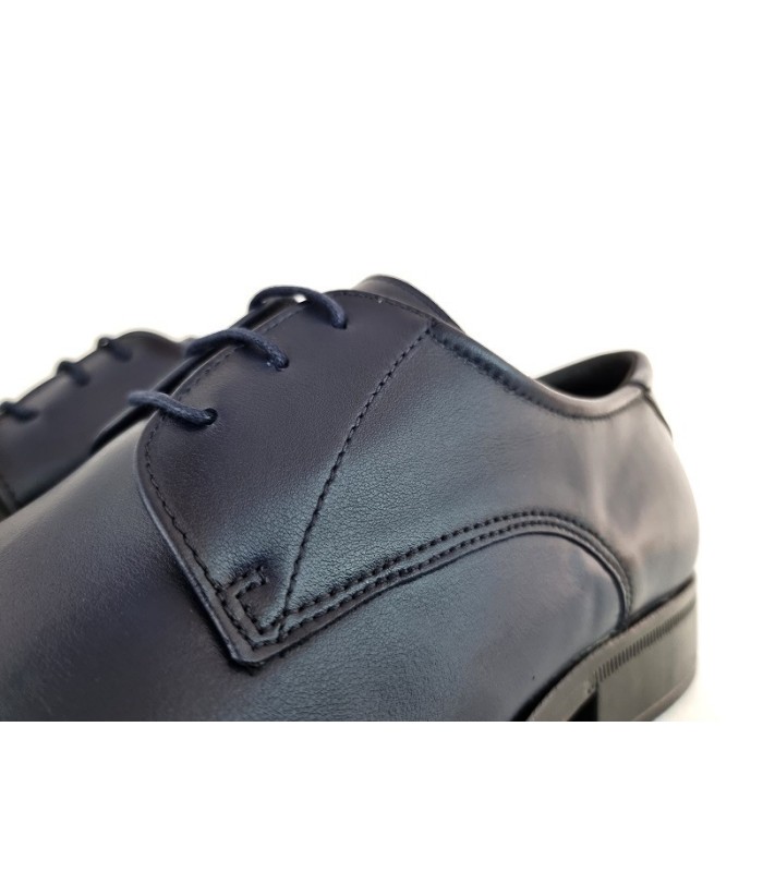 Zapato de vestir hombre para ceremonia piel azul con cordones de Baerchi.
