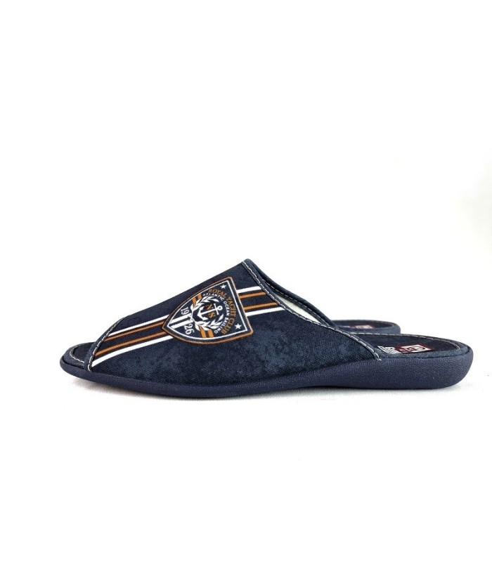 perfil lateral zapatillas casa hombre verano