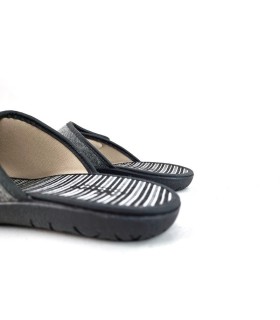 Zapatilla casa pinki hombre pala velcro gris de Cabrera