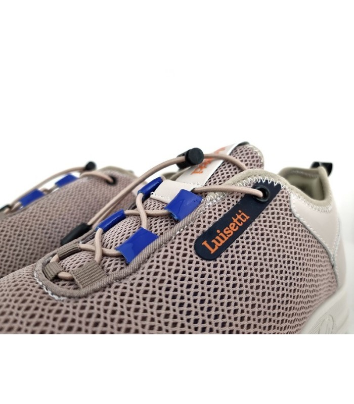 detalle cierre cordón elástico deportivo beige Luisetti con pasadores azules