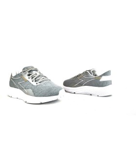 Deportivo mujer running Passo 2 W gris blanca de Diadora