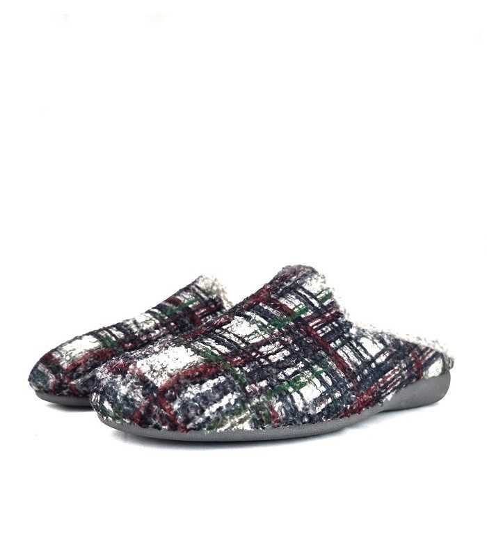 Zapatilla casa Cuadros pincel borreguito de Gema Garcia para hombre de invierno