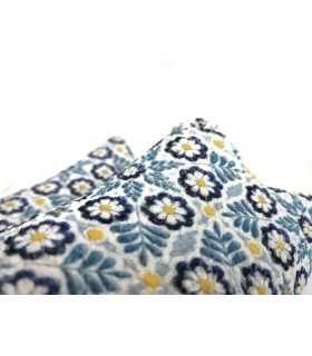 Zapatilla casa descalza flores  lila de Gema Garcia para invierno