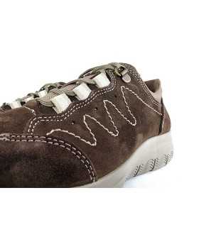 Zapato deportivo piel marron de Laura Azaña para mujer