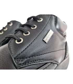 Bota impermeable piel negra de Luisetti