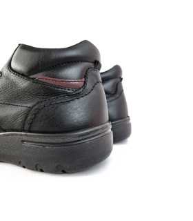 Bota impermeable piel negra de Luisetti