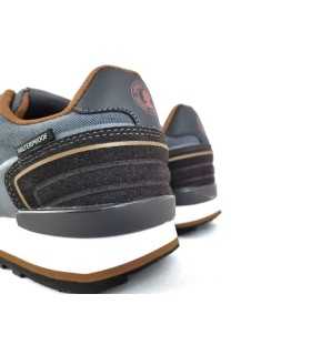 Zapatilla deportiva para hombre con waterproof modlelo T500 del Coronel Tapioca gris