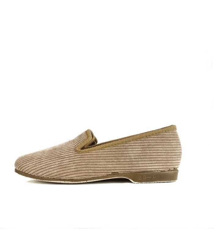 Zapatillas de casa Flavia Pelusin de pana en color rosa palo, vista de perfil color beige