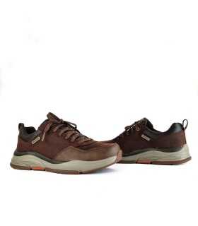Tratamiento waterproof: Zapatillas Skechers Benago impermeable marrón