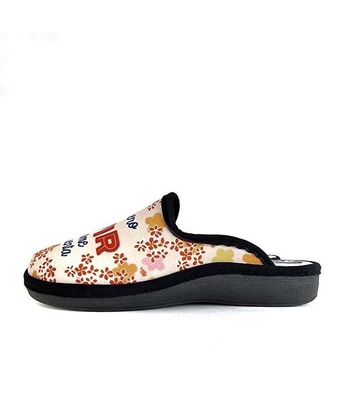 Zapatilla casa mujer Mafalda perfil, mensaje inspirador – Salvi en perfil de zapatilla