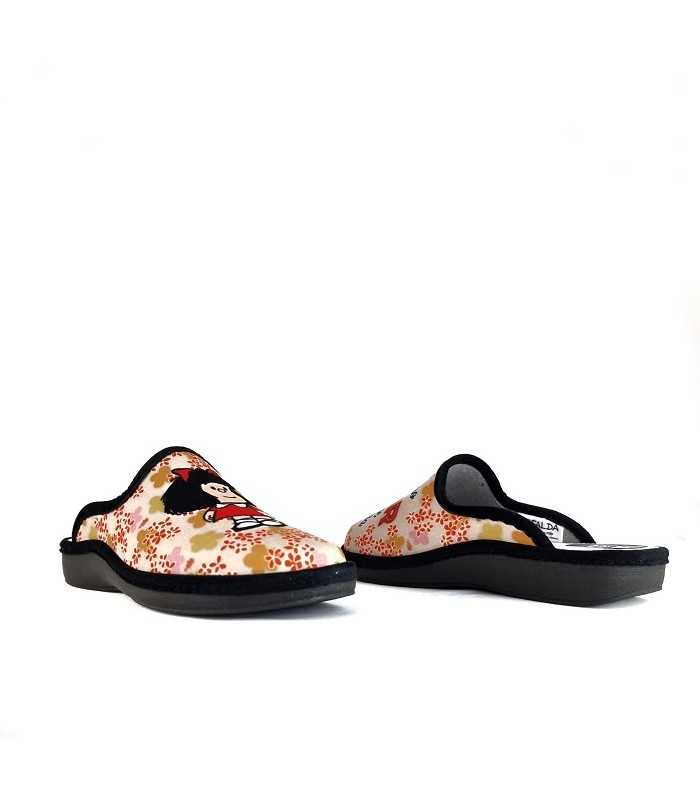 Zapatilla casa Hoy quiero vivir sion darme cuenta de Salvi con dibujo de mafalda para mujer
