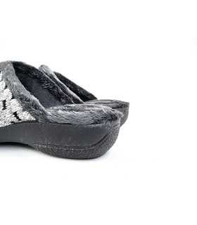 Zapatillas casa mujer tonos grises cuña de Cabrera