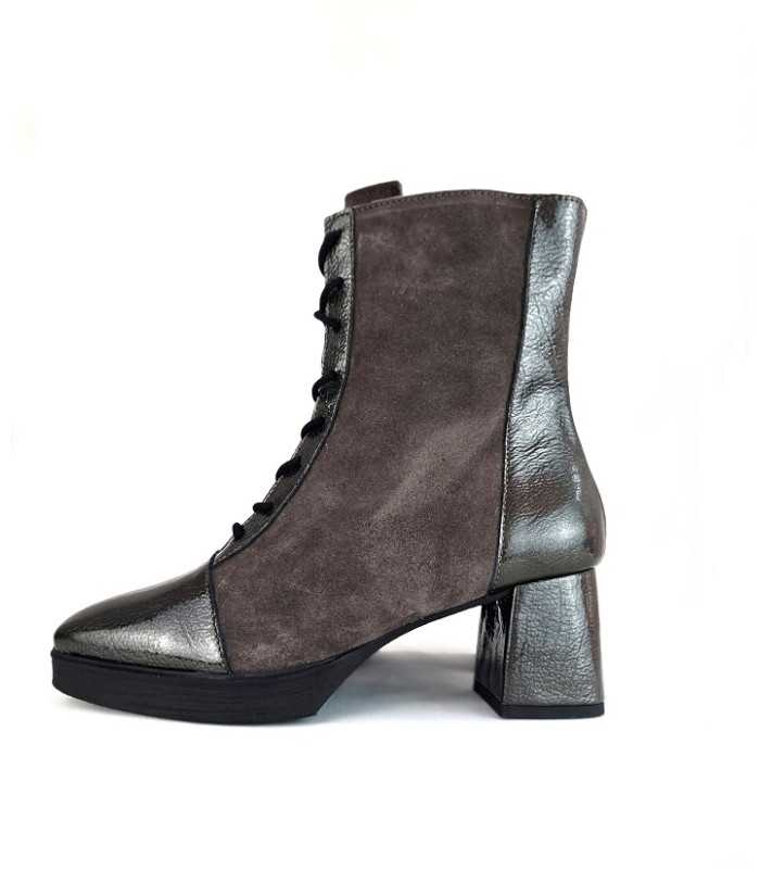 Botines mujer tacón medio taupe de DChicas con plantilla de gel