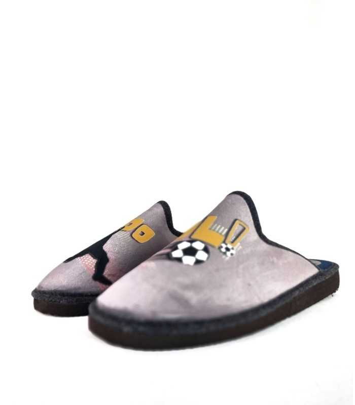 Foto de perfil medio:
Zapatillas casa descalza hombre con figura de jugador de fútbol Pelusin