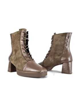 Botin mujer tacón medio beige de DChicas con plantilla de gel