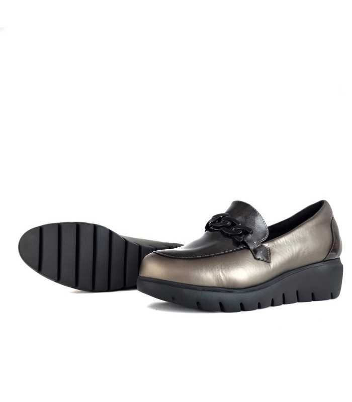 Foto del piso:
Cuña de 5 cm en zapato piel Doctor Cutillas