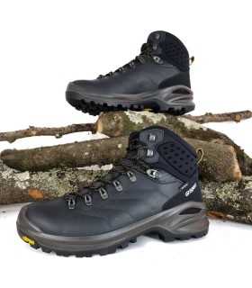 Cierre con cordones y lengueta de la botas Grisport