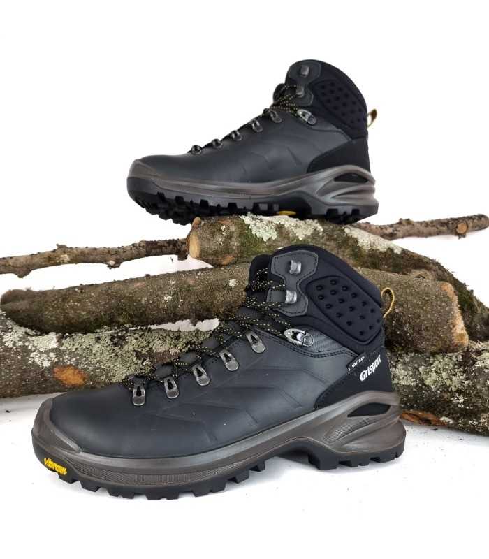 Cierre con cordones y lengueta de la botas Grisport